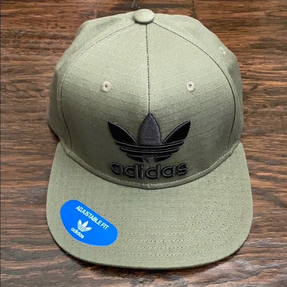 adidas Other - Adidas Trefoil Plus SnapBack Hat